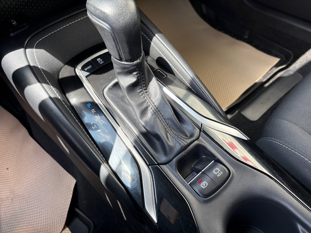 2022 Toyota Corolla Se - cruise control, hands free, reverse camera in Kentville, Nova Scotia - 15 - w1024h768px