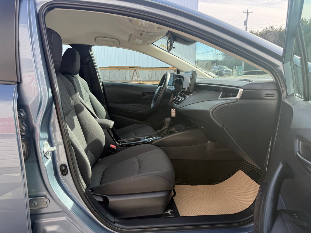2022 Toyota COROLLA LE, keyless entry, backup camera, Bluetooth in Kentville, Nova Scotia - 19 - w1024h768px