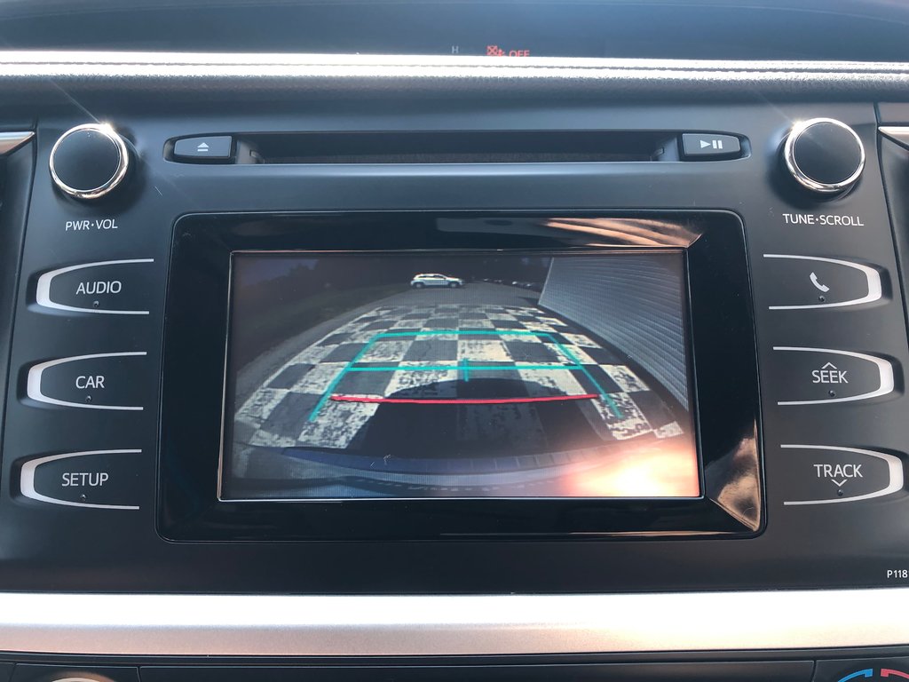 2019 Toyota Highlander LE - reverse camera, adaptive cruise control, a/c in COLDBROOK, Nova Scotia - 12 - w1024h768px