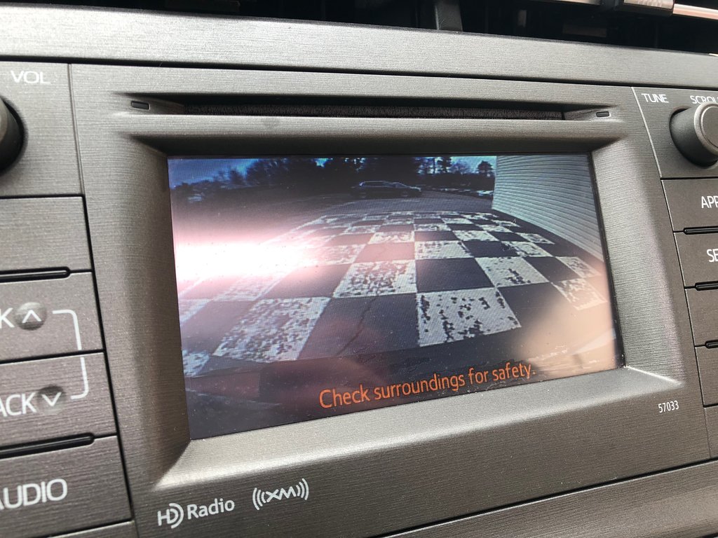 Toyota Prius Base - sunroof, reverse camera, bluetooth, hatch 2015 à COLDBROOK, Nouvelle-Écosse - 11 - w1024h768px