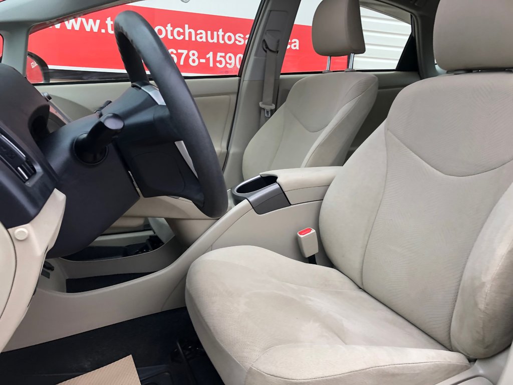 Toyota Prius Base - sunroof, reverse camera, bluetooth, hatch 2015 à COLDBROOK, Nouvelle-Écosse - 16 - w1024h768px