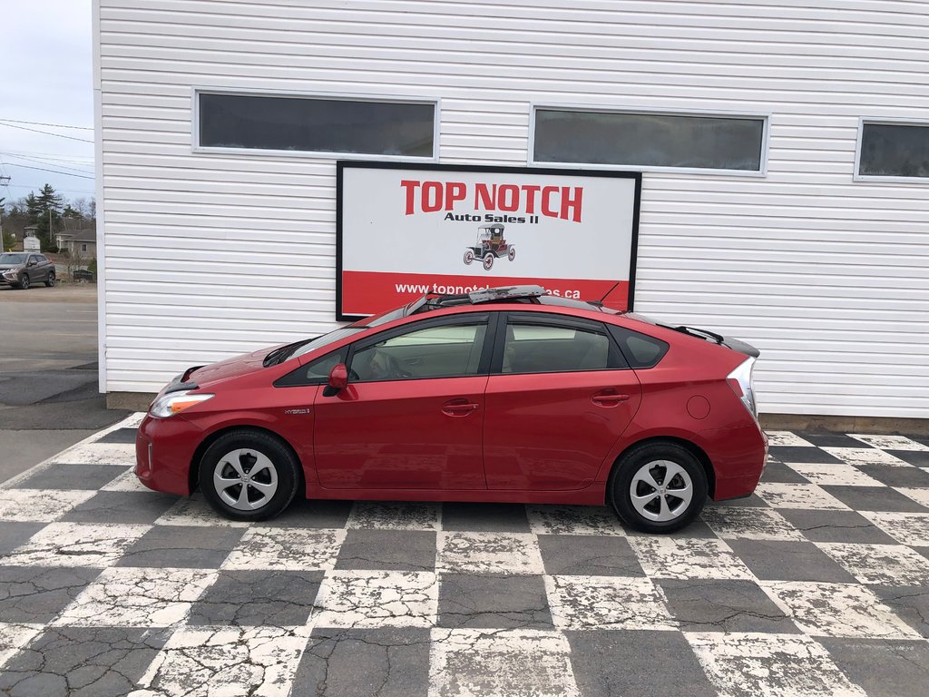 Toyota Prius Base - sunroof, reverse camera, bluetooth, hatch 2015 à COLDBROOK, Nouvelle-Écosse - 24 - w1024h768px