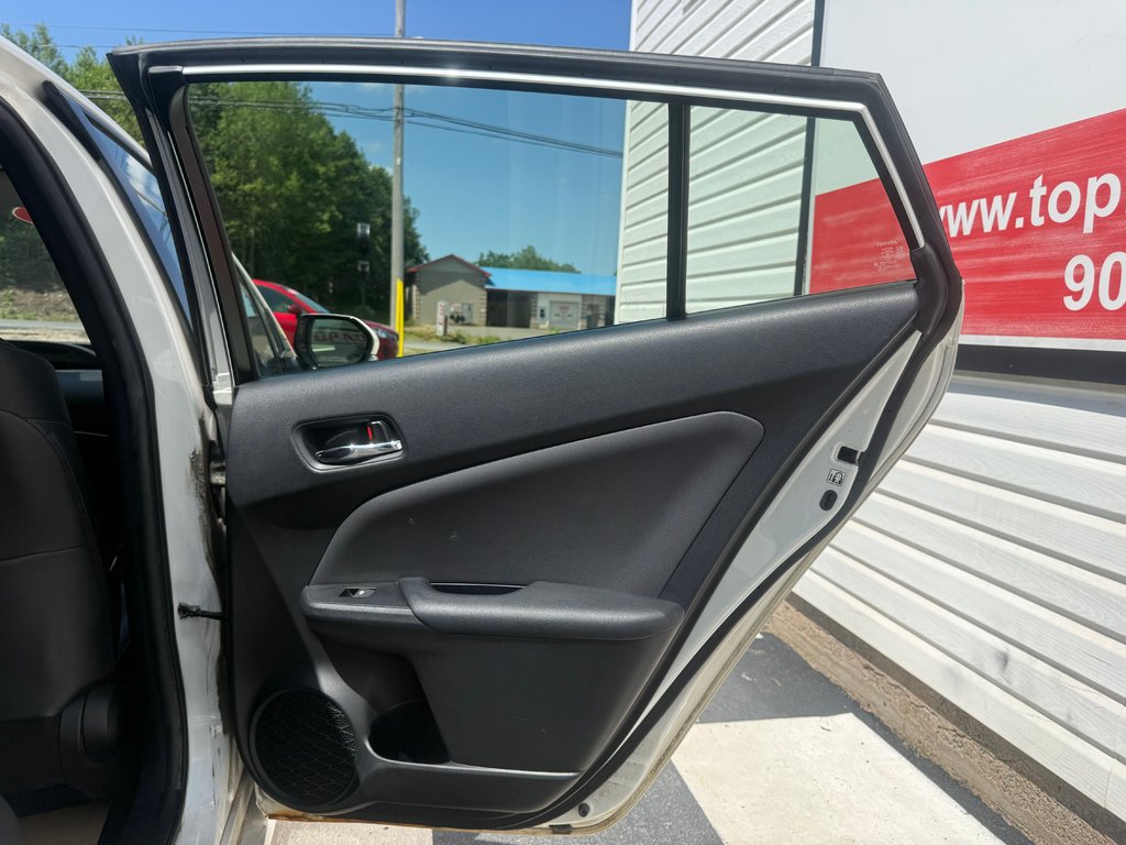 2017 Toyota PRIUS HYBRID HEV in COLDBROOK, Nova Scotia - 16 - w1024h768px