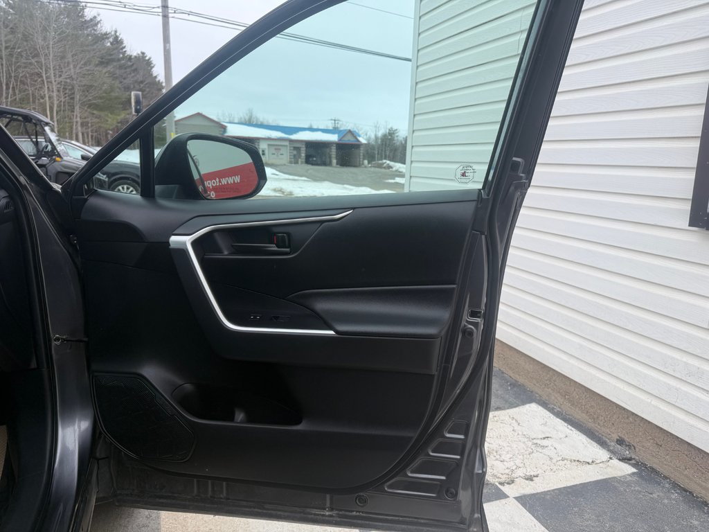 Toyota RAV4 LE LE, keyless entry, backup camera, Bluetooth 2020 à COLDBROOK, Nouvelle-Écosse - 18 - w1024h768px