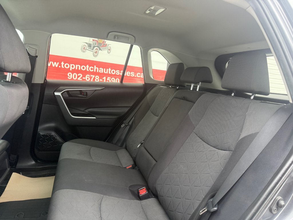 Toyota RAV4 LE LE, keyless entry, backup camera, Bluetooth 2020 à COLDBROOK, Nouvelle-Écosse - 14 - w1024h768px