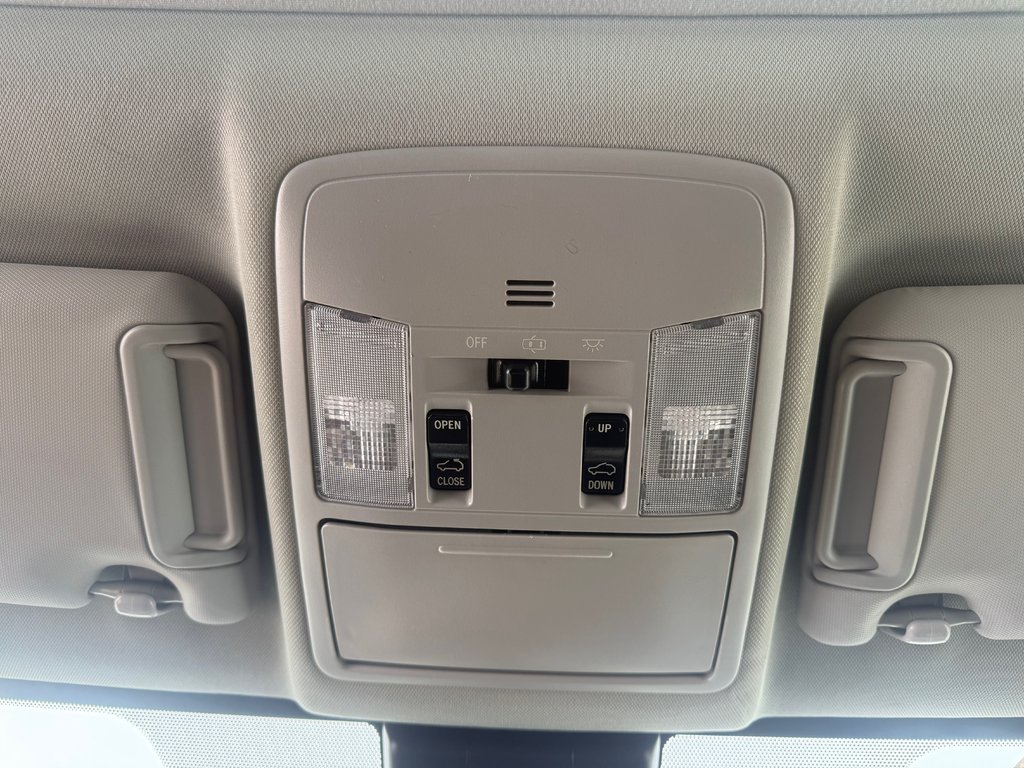 Toyota RAV4 XLE XLE, keyless entry, backup camera, Bluetooth 2017 à COLDBROOK, Nouvelle-Écosse - 13 - w1024h768px