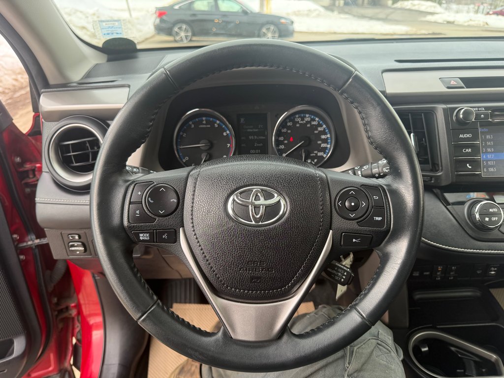 Toyota RAV4 XLE XLE, keyless entry, backup camera, Bluetooth 2017 à COLDBROOK, Nouvelle-Écosse - 10 - w1024h768px