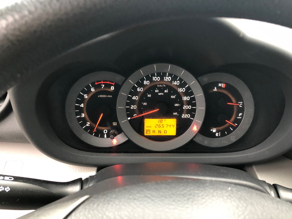 2011 Toyota RAV4 Base - CD Player, Power Locks, Cruise Control in Kentville, Nova Scotia - 8 - w1024h768px