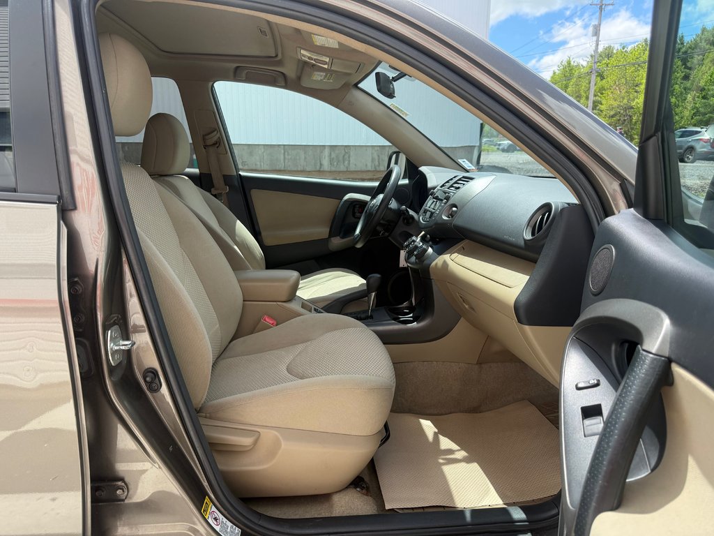 2011 Toyota RAV4 Base, Keyless entry, MP3, Cruise control in Kentville, Nova Scotia - 19 - w1024h768px