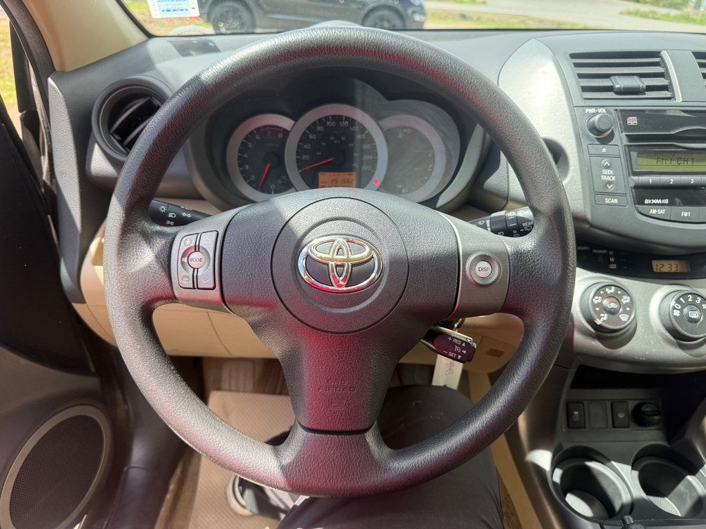 2011 Toyota RAV4 Base, Keyless entry, MP3, Cruise control in Kentville, Nova Scotia - 10 - w1024h768px