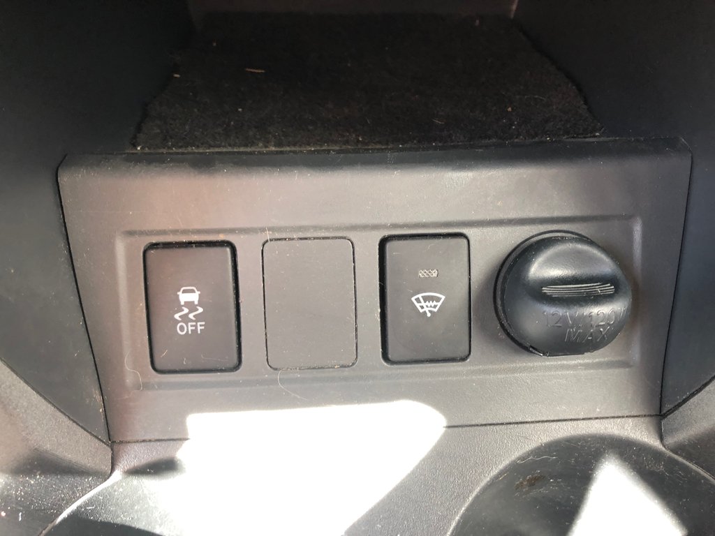 2012 Toyota RAV4 Base - CD Player, Power Windows, AUX Port in COLDBROOK, Nova Scotia - 13 - w1024h768px