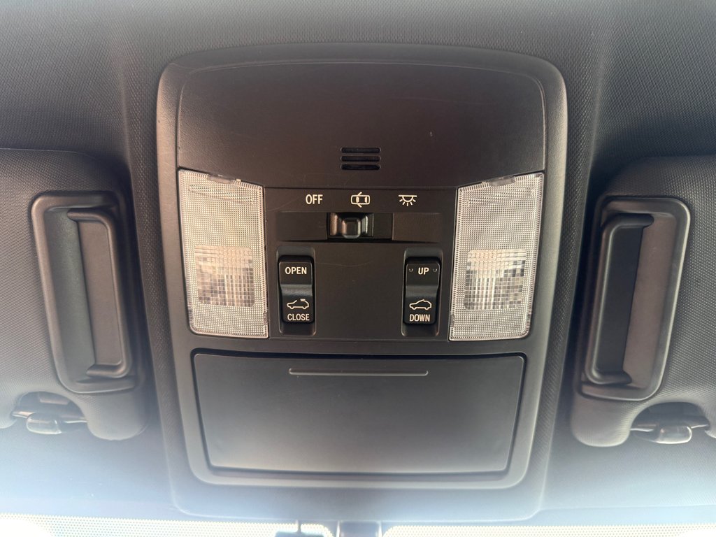 2016 Toyota RAV4 SE, keyless entry, backup camera, Bluetooth in Kentville, Nova Scotia - 13 - w1024h768px