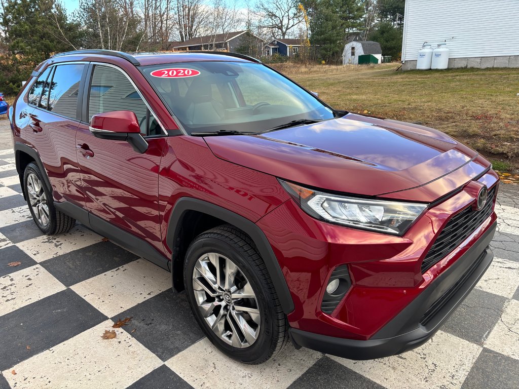 2020  RAV4 XLE - sunroof, heated seats, heated steering wheel in Kentville, Nova Scotia - 3 - w1024h768px