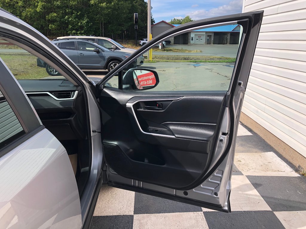 2021 Toyota RAV4 LE - Reverse Camera, Bluetooth, Heated Seats in COLDBROOK, Nova Scotia - 21 - w1024h768px