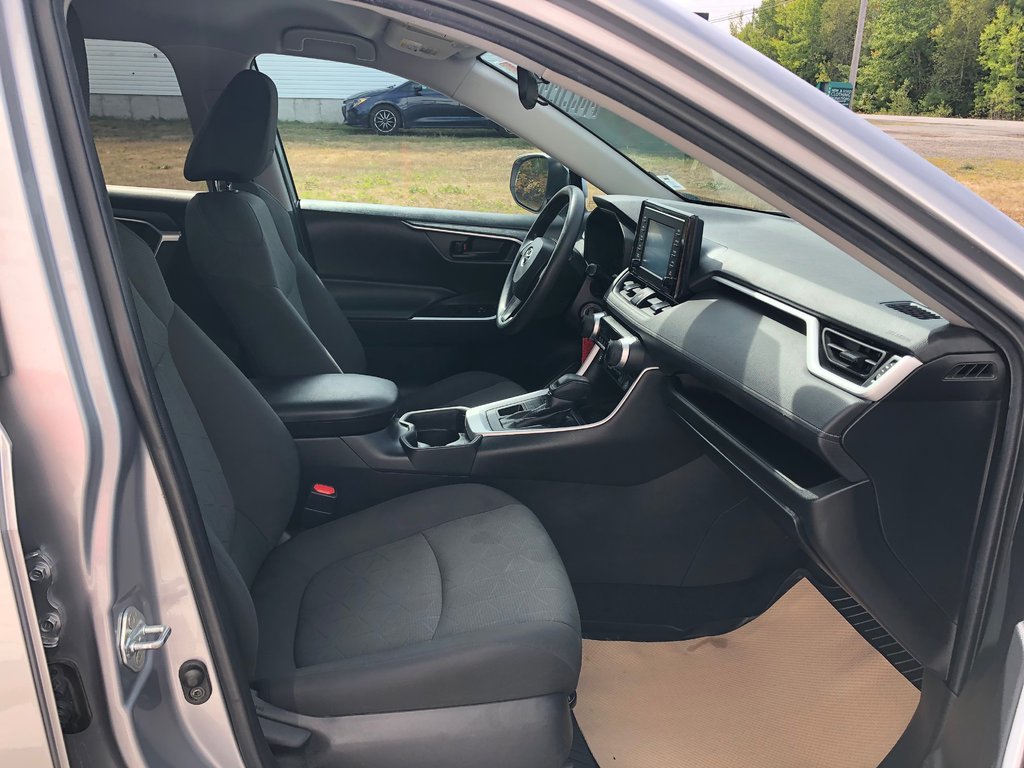 2021 Toyota RAV4 LE - Reverse Camera, Bluetooth, Heated Seats in COLDBROOK, Nova Scotia - 22 - w1024h768px