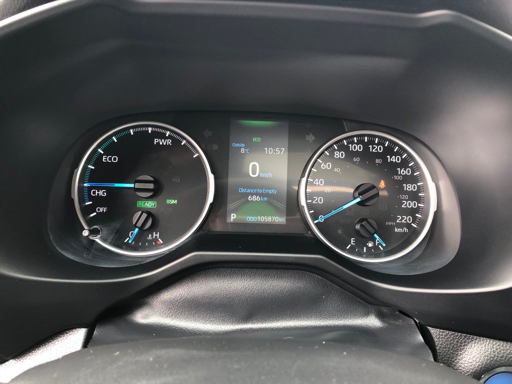 2022 Toyota RAV4 Hybrid SE - sunroof, heated steering wheel, a/c in Kentville, Nova Scotia - 9 - w1024h768px