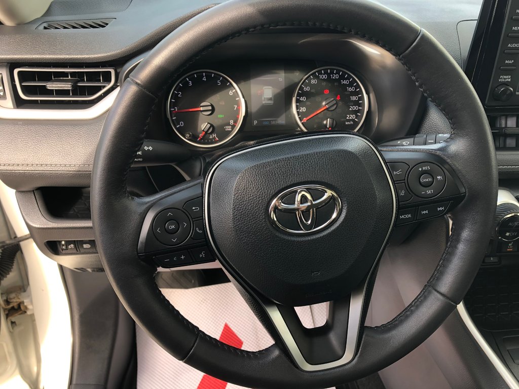 Toyota RAV4 XLE - Heated Steering Wheel & Seats, Carplay 2022 à COLDBROOK, Nouvelle-Écosse - 10 - w1024h768px