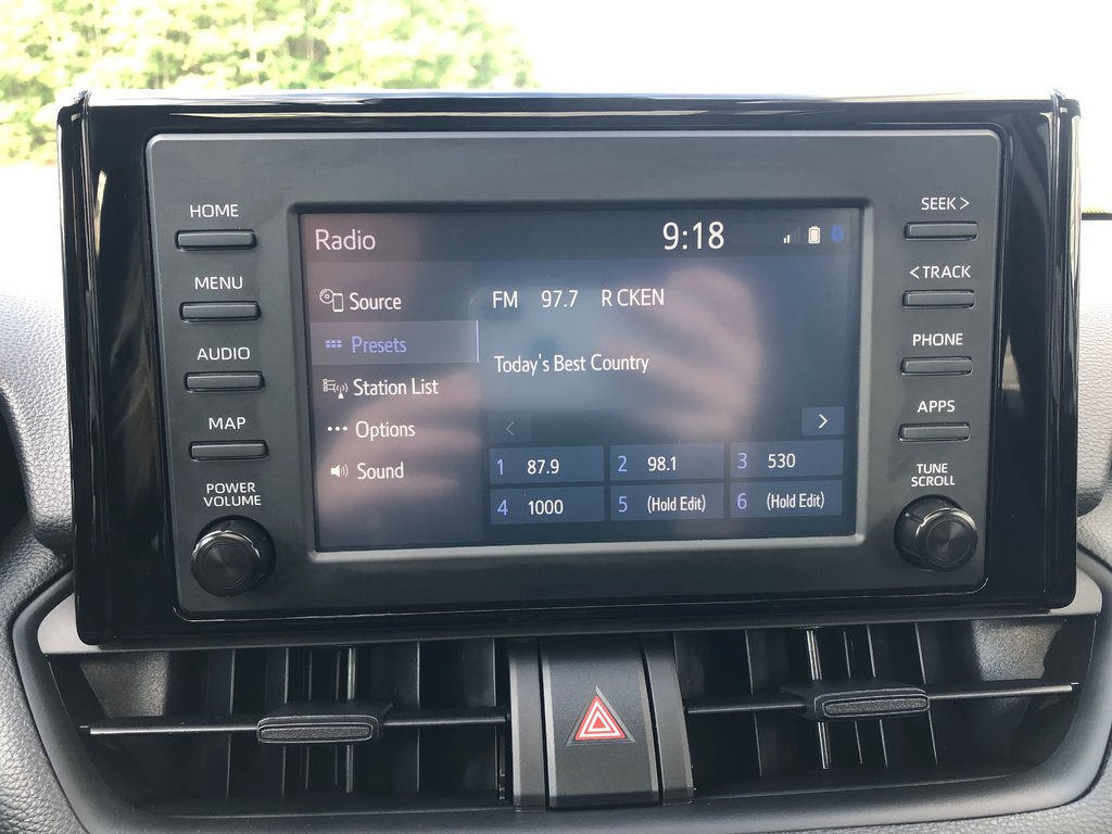 Toyota RAV4 XLE - Heated Steering Wheel & Seats, Carplay 2022 à COLDBROOK, Nouvelle-Écosse - 12 - w1024h768px