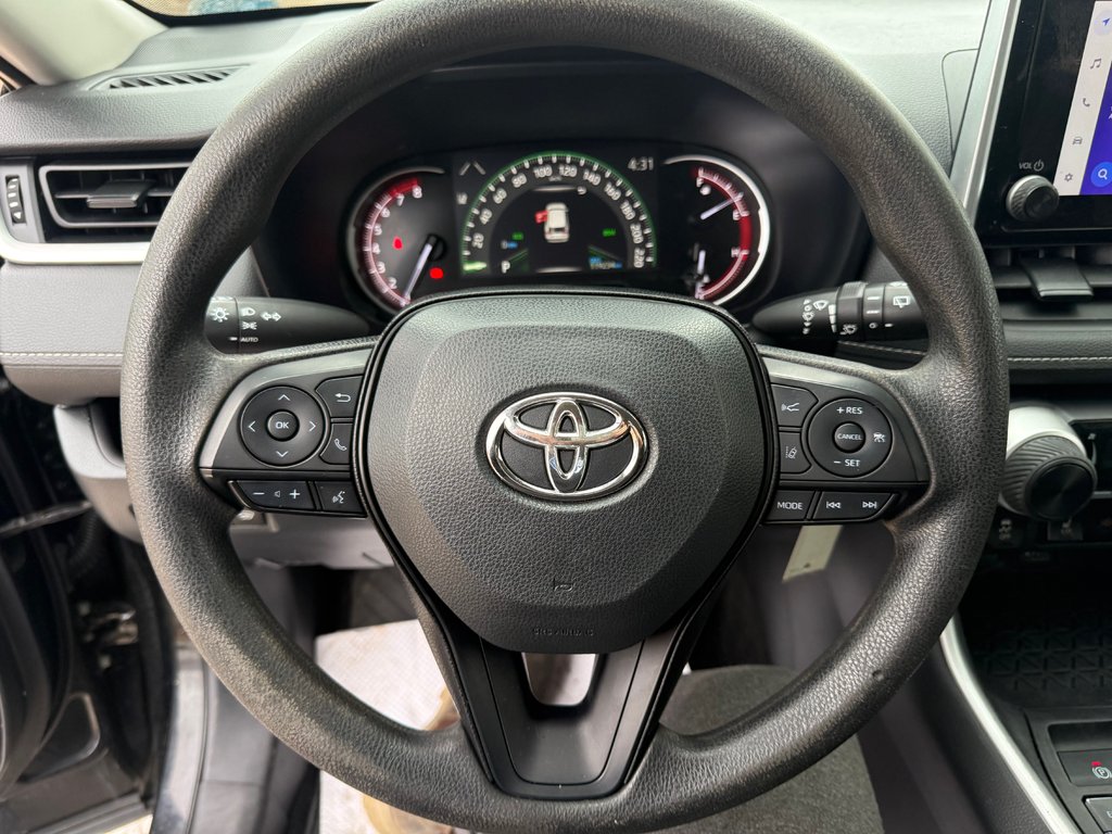 2023 Toyota RAV4 LE, keyless entry, Cruise control, Bluetooth in COLDBROOK, Nova Scotia - 10 - w1024h768px