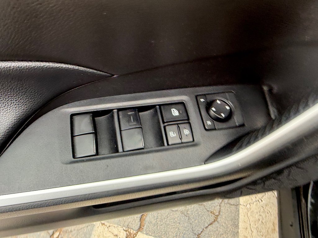 2023 Toyota RAV4 LE, keyless entry, Cruise control, Bluetooth in COLDBROOK, Nova Scotia - 8 - w1024h768px