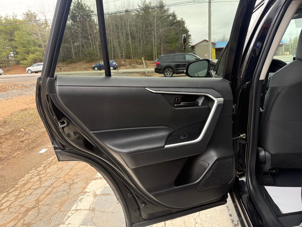 2023 Toyota RAV4 LE, keyless entry, Cruise control, Bluetooth in COLDBROOK, Nova Scotia - 13 - w1024h768px