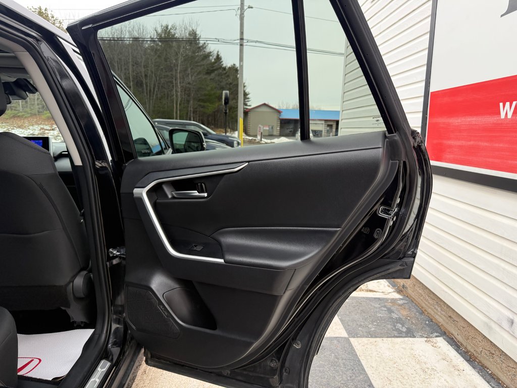 2024 Toyota RAV4 XLE, keyless entry, backup camera, Bluetooth in Kentville, Nova Scotia - 17 - w1024h768px