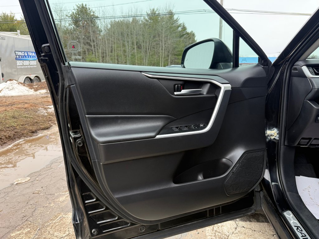 2024 Toyota RAV4 XLE, keyless entry, backup camera, Bluetooth in Kentville, Nova Scotia - 7 - w1024h768px