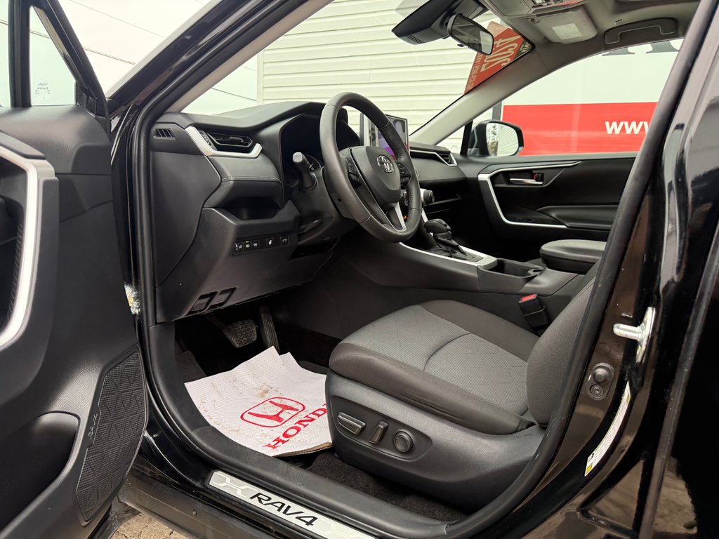 2024 Toyota RAV4 XLE, keyless entry, backup camera, Bluetooth in Kentville, Nova Scotia - 9 - w1024h768px