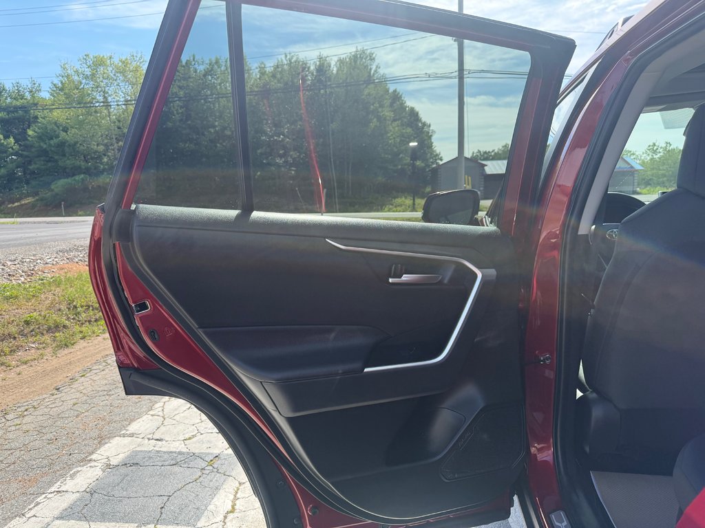 2024 Toyota RAV4 Hybrid XLE, keyless entry, backup camera, BT in Kentville, Nova Scotia - 14 - w1024h768px