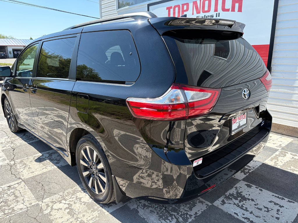 2019 Toyota Sienna LE - heated seats, hands free, cruise control, a/c in Kentville, Nova Scotia - 6 - w1024h768px