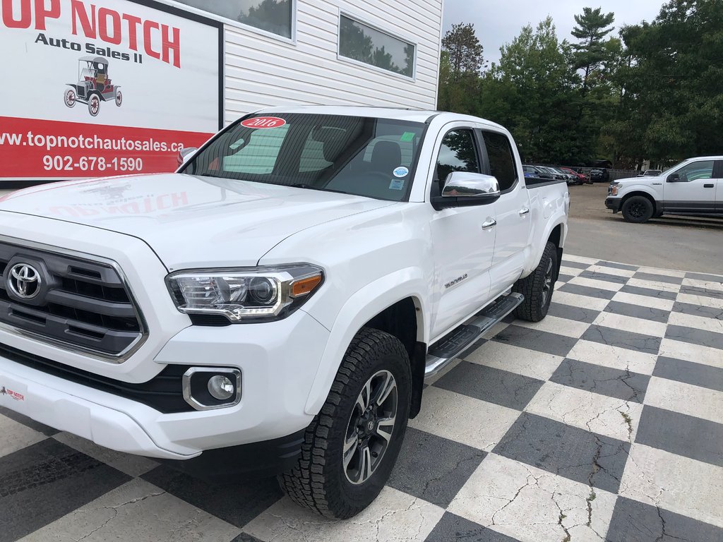 Toyota Tacoma Limited 2016 à COLDBROOK, Nouvelle-Écosse - 1 - w1024h768px