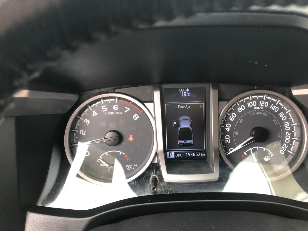 Toyota Tacoma Limited 2016 à COLDBROOK, Nouvelle-Écosse - 9 - w1024h768px