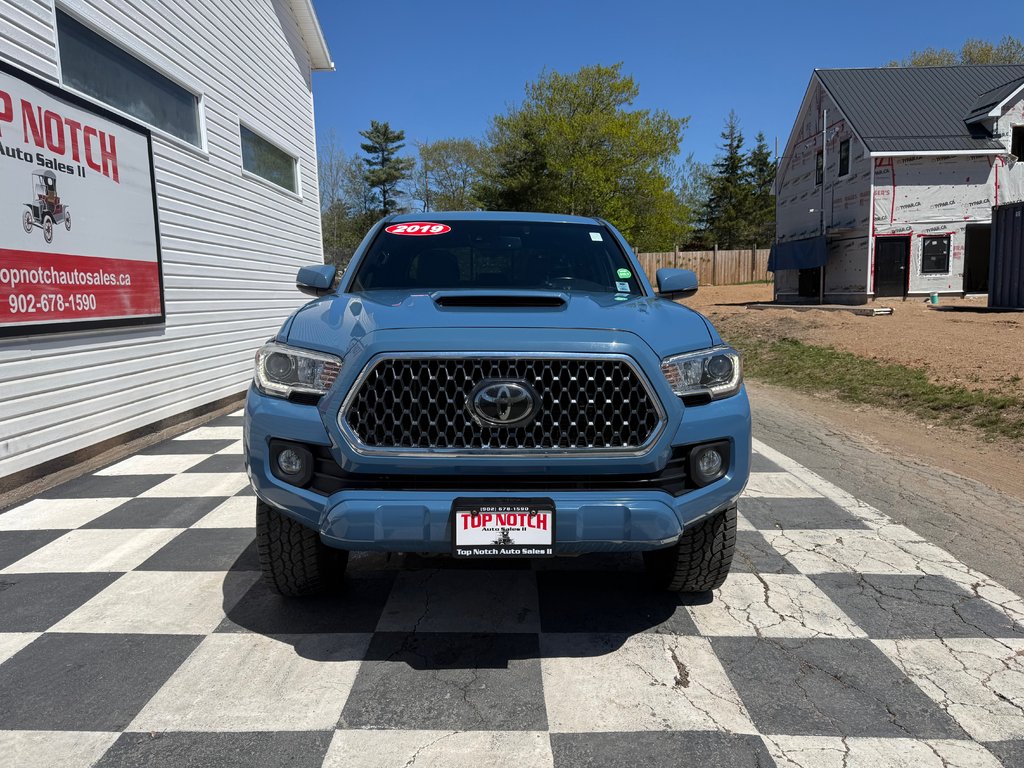 Toyota TACOMA SR5, keyless entry, backup camera, Bluetooth 2019 à COLDBROOK, Nouvelle-Écosse - 2 - w1024h768px