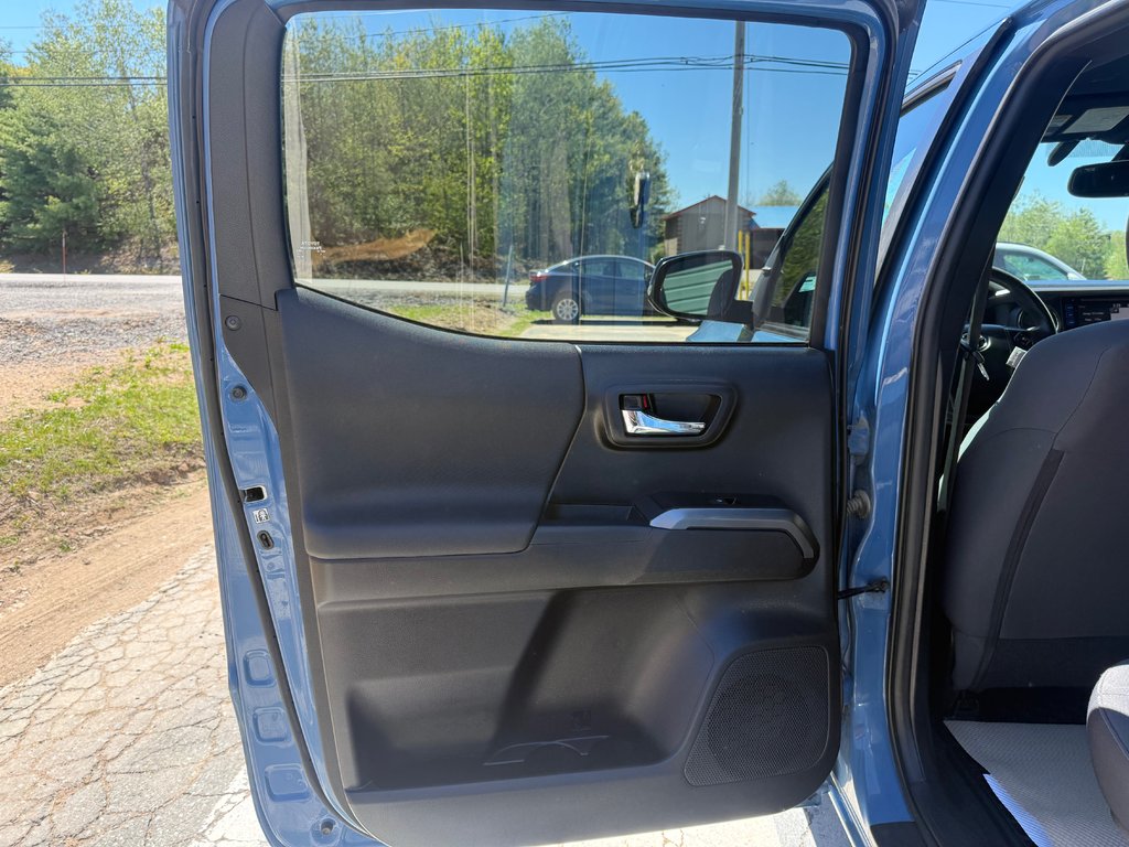 Toyota TACOMA SR5, keyless entry, backup camera, Bluetooth 2019 à COLDBROOK, Nouvelle-Écosse - 13 - w1024h768px