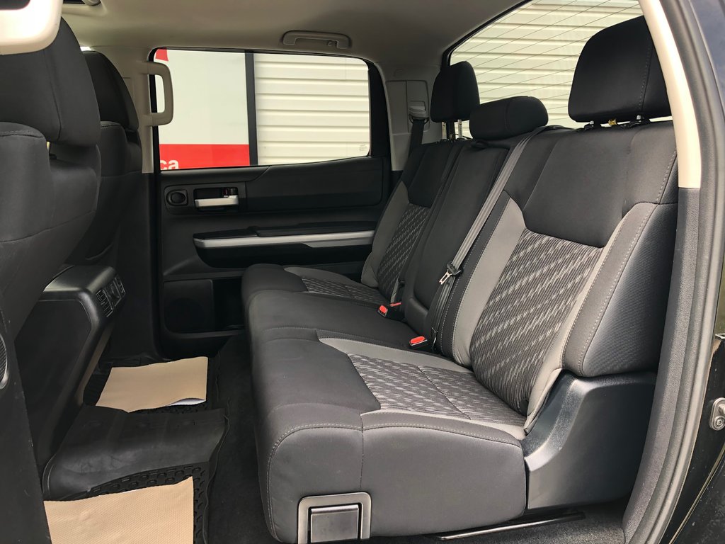 Toyota Tundra SR5 Plus - Reverse Camera, CD Player, 5.5' Bed 2018 à COLDBROOK, Nouvelle-Écosse - 20 - w1024h768px