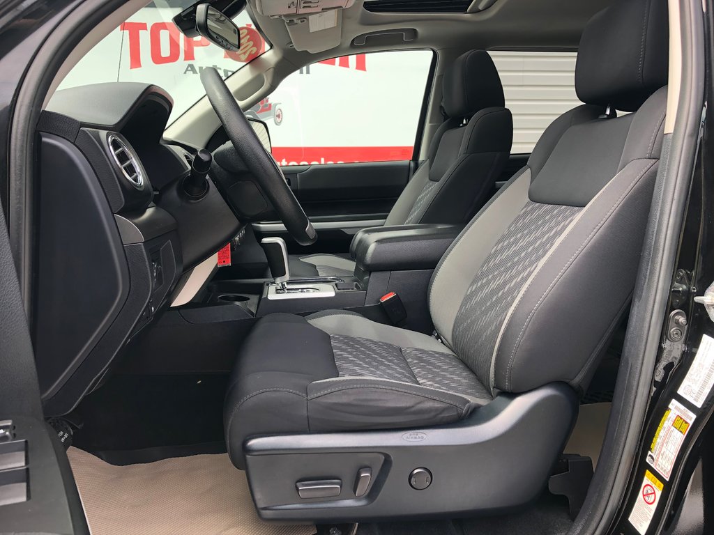 Toyota Tundra SR5 Plus - Reverse Camera, CD Player, 5.5' Bed 2018 à COLDBROOK, Nouvelle-Écosse - 16 - w1024h768px