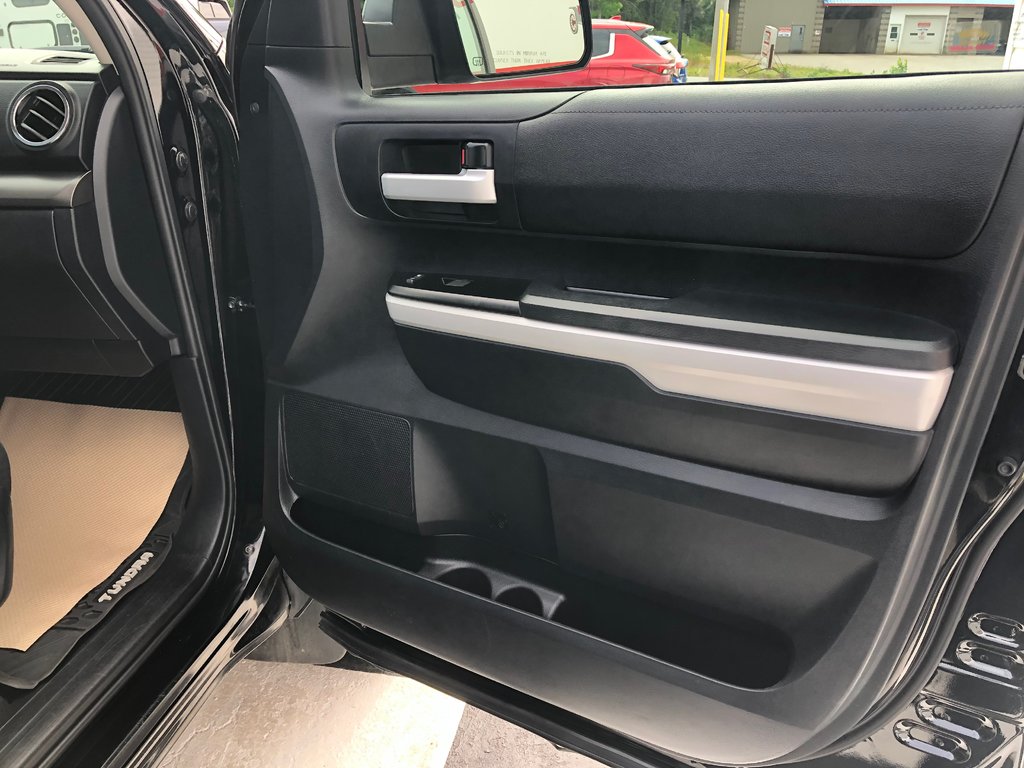 Toyota Tundra SR5 Plus - Reverse Camera, CD Player, 5.5' Bed 2018 à COLDBROOK, Nouvelle-Écosse - 23 - w1024h768px