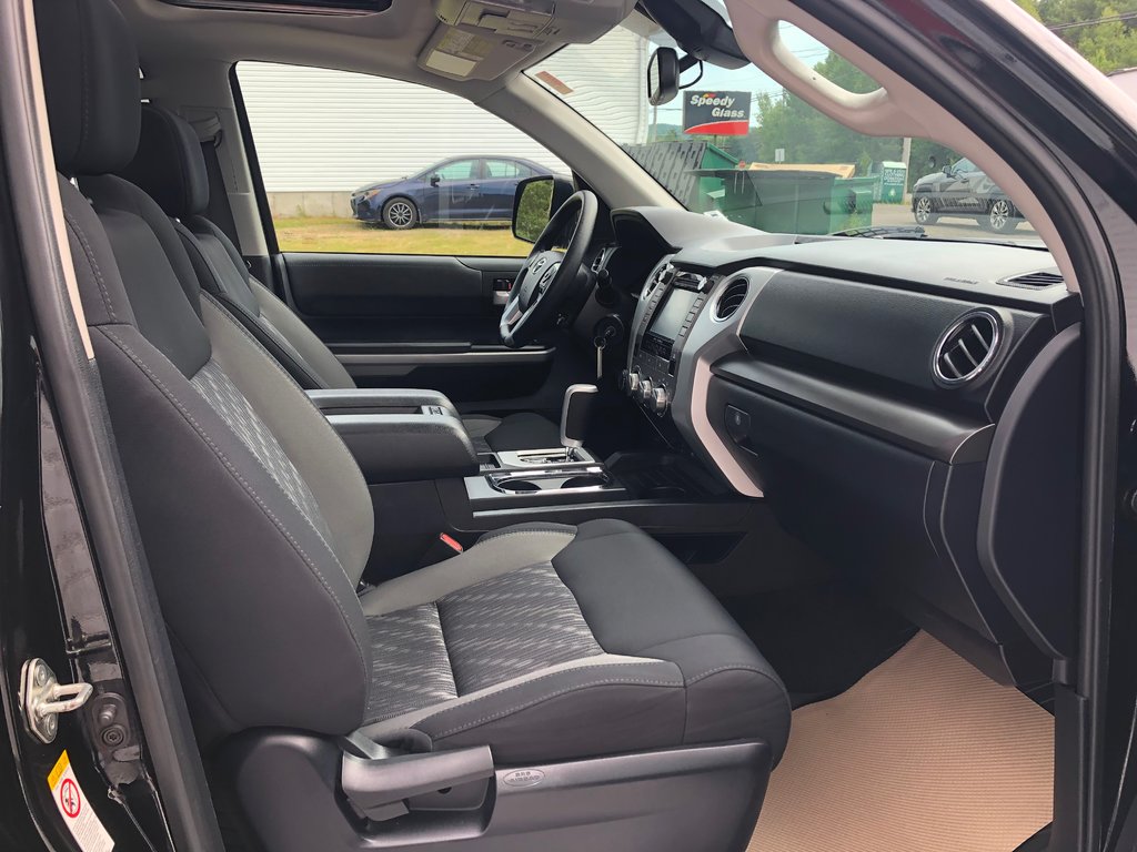 Toyota Tundra SR5 Plus - Reverse Camera, CD Player, 5.5' Bed 2018 à COLDBROOK, Nouvelle-Écosse - 24 - w1024h768px