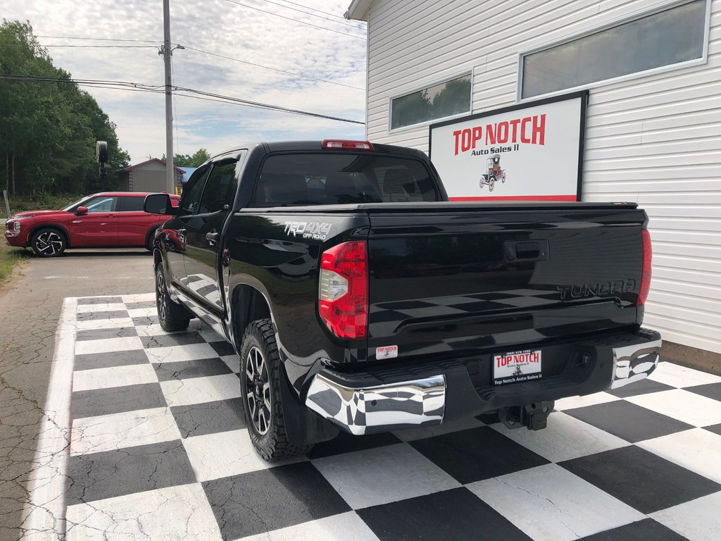 Toyota Tundra SR5 Plus - Reverse Camera, CD Player, 5.5' Bed 2018 à COLDBROOK, Nouvelle-Écosse - 6 - w1024h768px