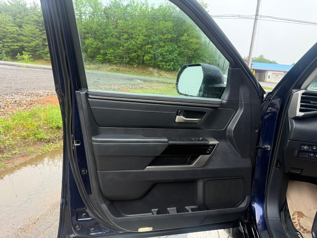 Toyota TUNDRA Limited, keyless entry, backup camera, Bluetooth 2022 à COLDBROOK, Nouvelle-Écosse - 7 - w1024h768px