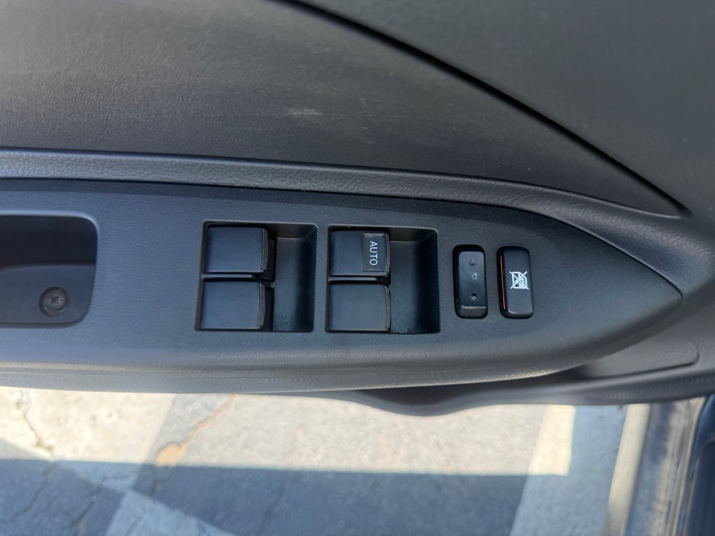 2008 Toyota YARIS Keyless entry, MP3, Cruise control in COLDBROOK, Nova Scotia - 8 - w1024h768px