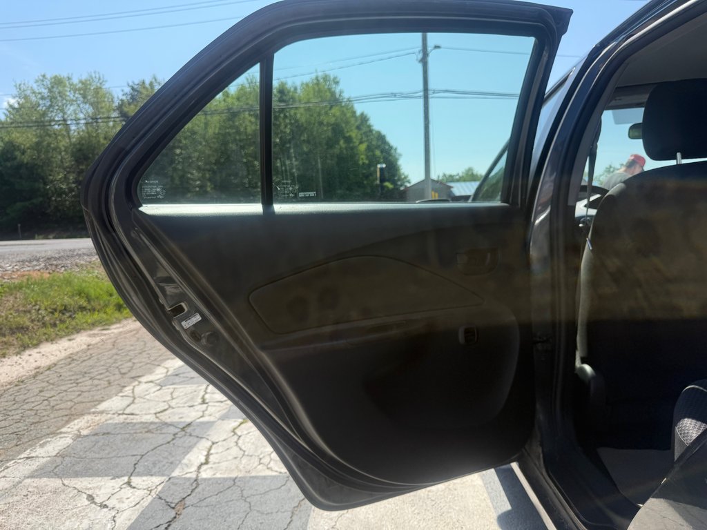 2008 Toyota YARIS Keyless entry, MP3, Cruise control in COLDBROOK, Nova Scotia - 12 - w1024h768px