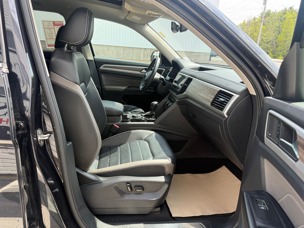 2021 Volkswagen Atlas Execline, keyless entry, Remote Start, Bluetooth in COLDBROOK, Nova Scotia - 21 - w1024h768px
