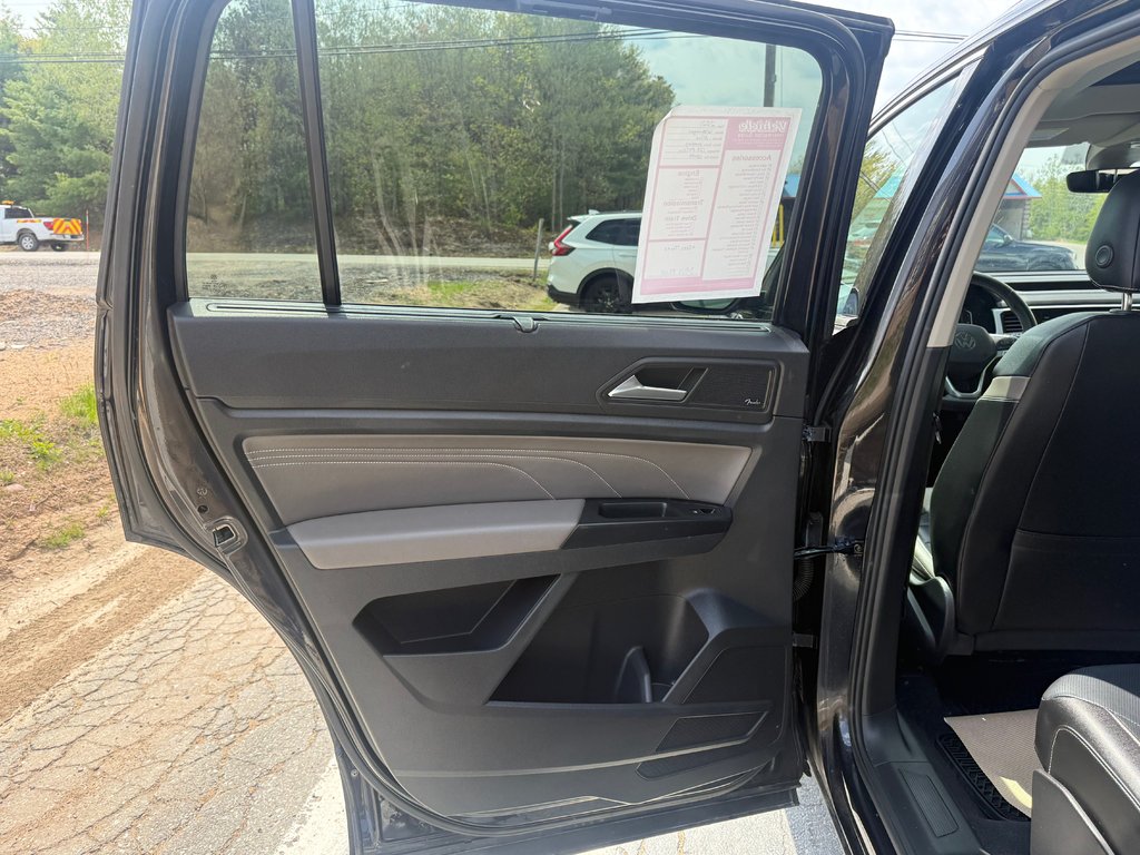 2021 Volkswagen Atlas Execline, keyless entry, Remote Start, Bluetooth in COLDBROOK, Nova Scotia - 14 - w1024h768px