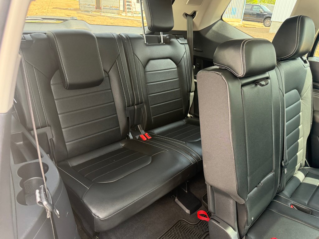 2021 Volkswagen Atlas Execline, keyless entry, Remote Start, Bluetooth in COLDBROOK, Nova Scotia - 19 - w1024h768px