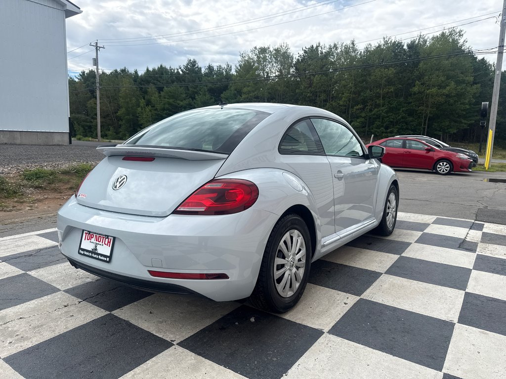 Volkswagen BEETLE  2017 à COLDBROOK, Nouvelle-Écosse - 4 - w1024h768px