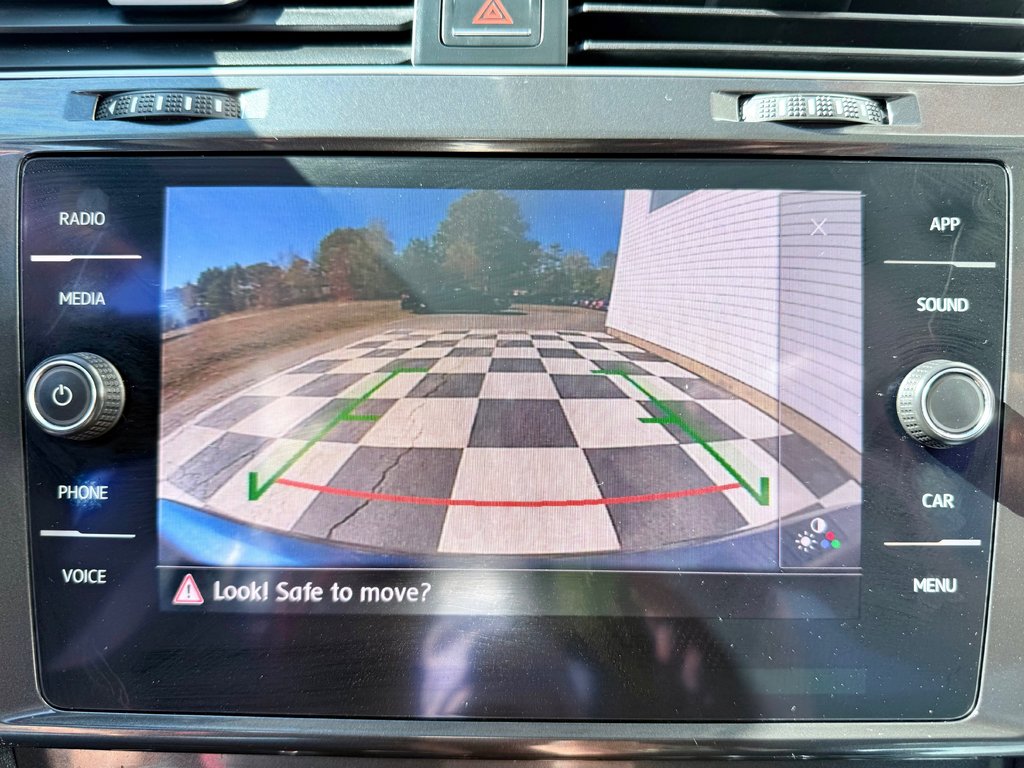 2018 Volkswagen GOLF Heated Seats, CD/MP3/BT Audio, Reverse Camera in COLDBROOK, Nova Scotia - 16 - w1024h768px