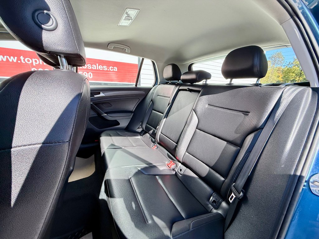 2018 Volkswagen GOLF Heated Seats, CD/MP3/BT Audio, Reverse Camera in COLDBROOK, Nova Scotia - 20 - w1024h768px