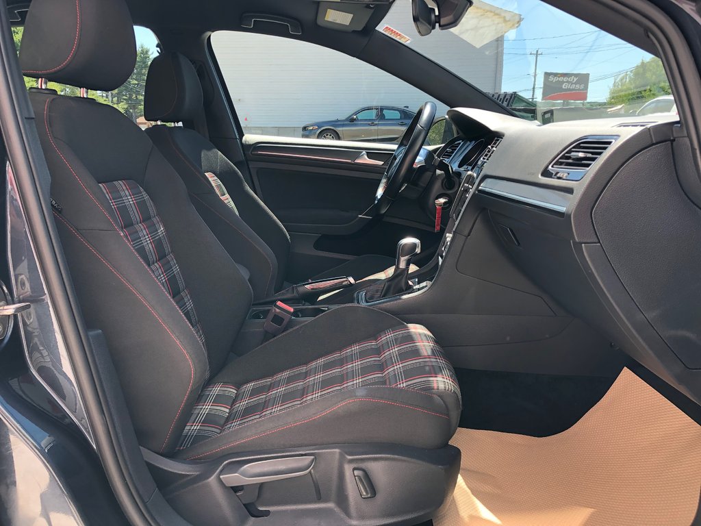Volkswagen Golf  2019 à COLDBROOK, Nouvelle-Écosse - 23 - w1024h768px