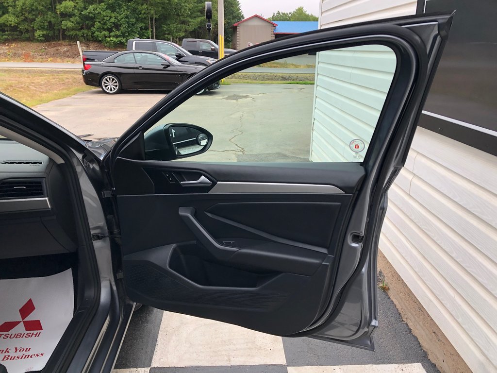 2019 Volkswagen Jetta Comfortline TSI - Reverse Camera, Bluetooth, AC in COLDBROOK, Nova Scotia - 21 - w1024h768px